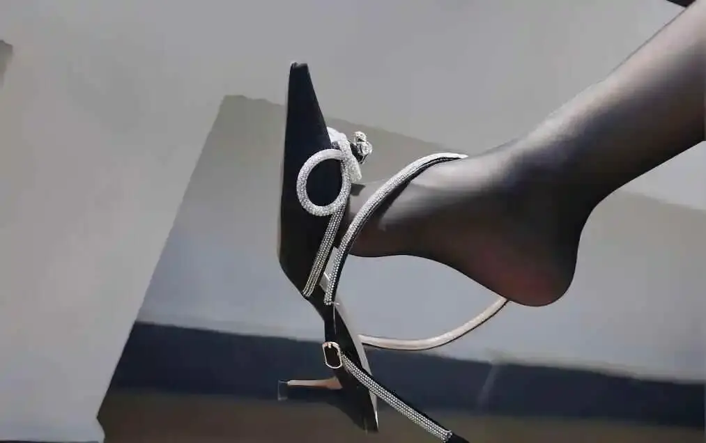 【西檬之家】新人必读：字母圈入门完整指南，从BDSM基础术语解析到关系建立